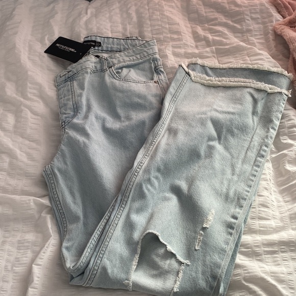 Pretty little thing jeans - Picture 2 of 3